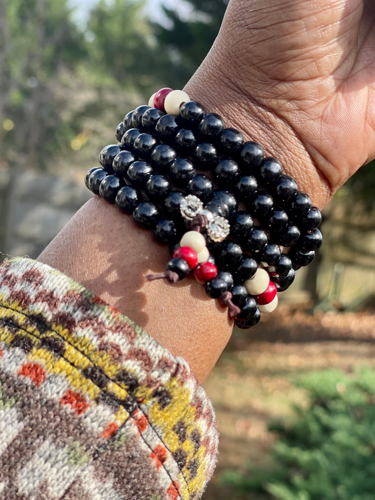 Sandalwood Mala Beads for Chanting, Prayer & Meditation - Queen Bey Health
