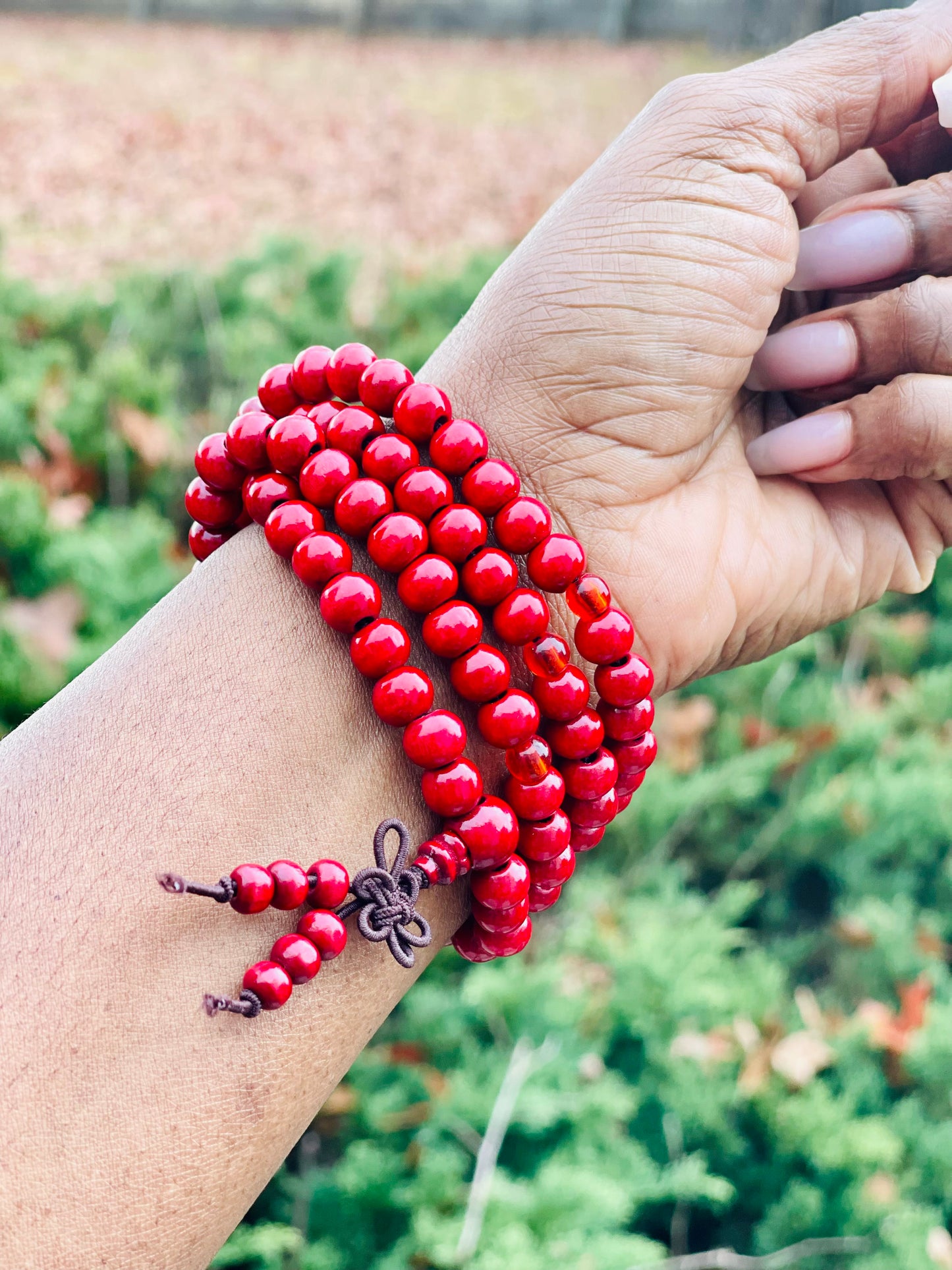 Sandalwood Mala Beads for Chanting, Prayer & Meditation - Queen Bey Health
