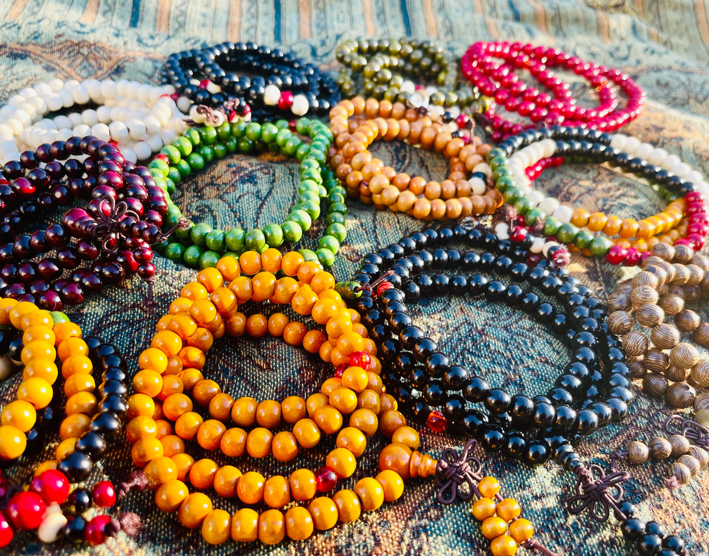 Sandalwood Mala Beads for Chanting, Prayer & Meditation - Queen Bey Health