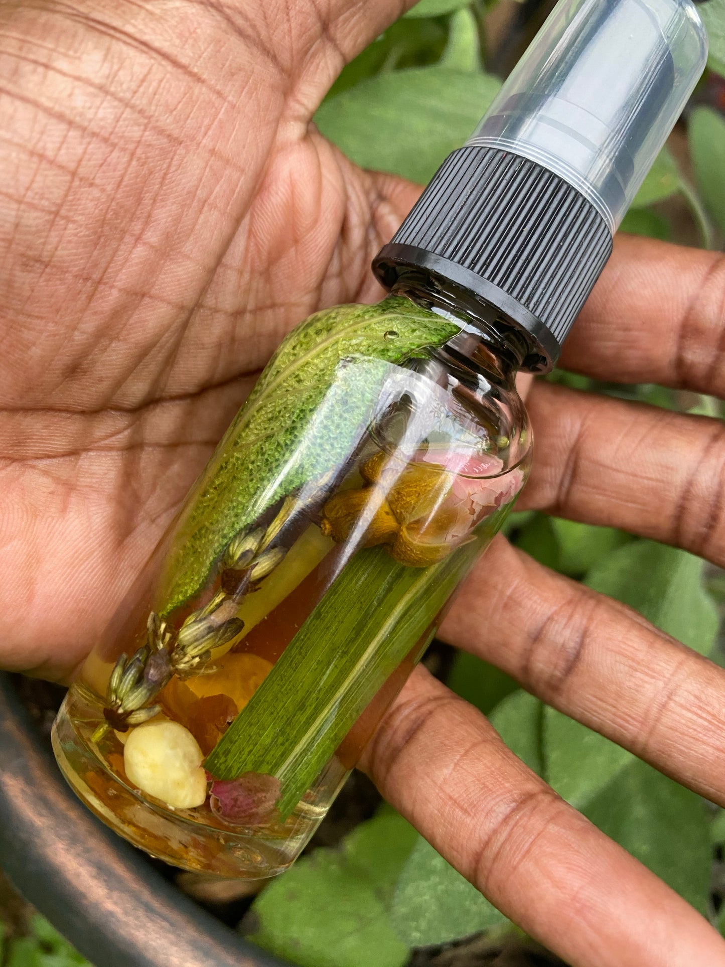 Aura Cleansing Sage Spray - Queen Bey Health